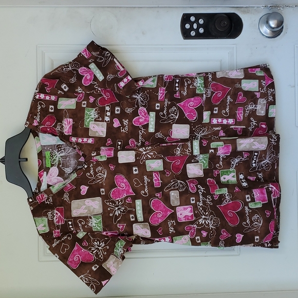 Set of 2 Size M Scrub Tops - Picture 2 of 11